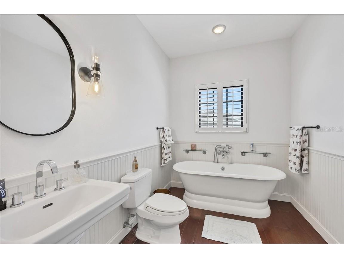 3432 Founders Club Drive Sarasota FL 34240 A4648130 image36