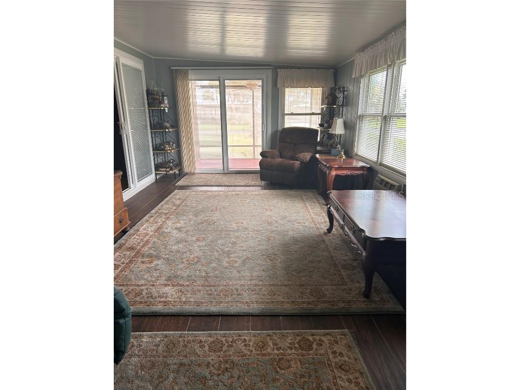 34323 Island Drive Leesburg FL 34788 - LAKE EUSTIS- CHAIN OF LAKES G5087588 image18