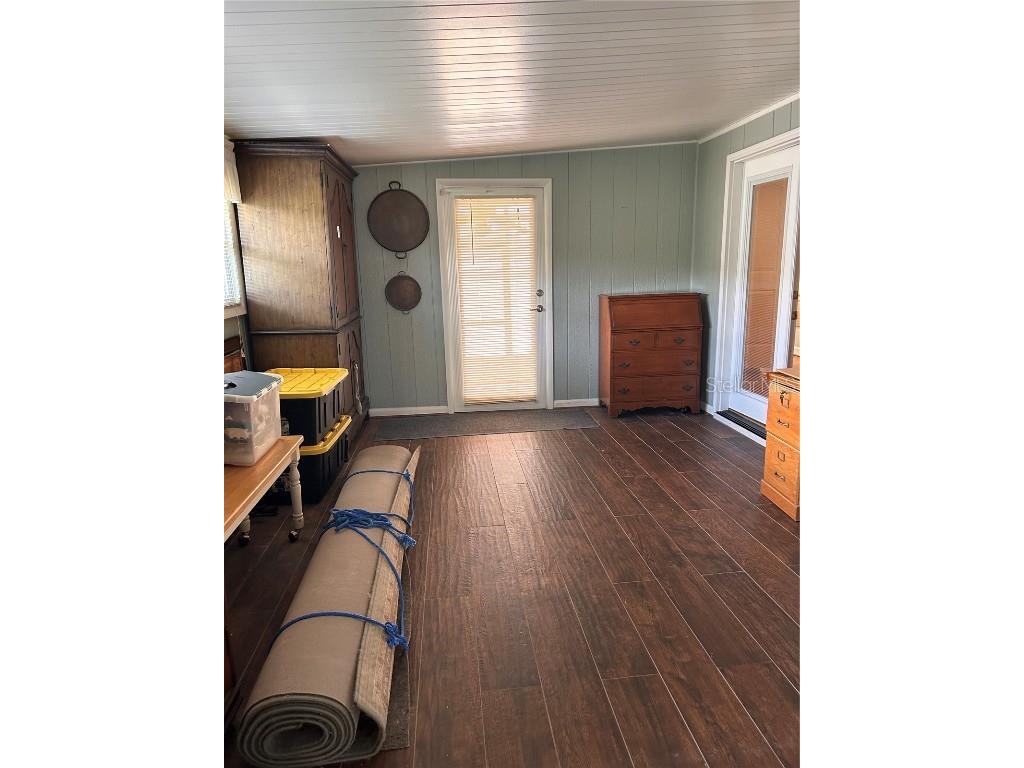 34323 Island Drive Leesburg FL 34788 - LAKE EUSTIS- CHAIN OF LAKES G5087588 image19