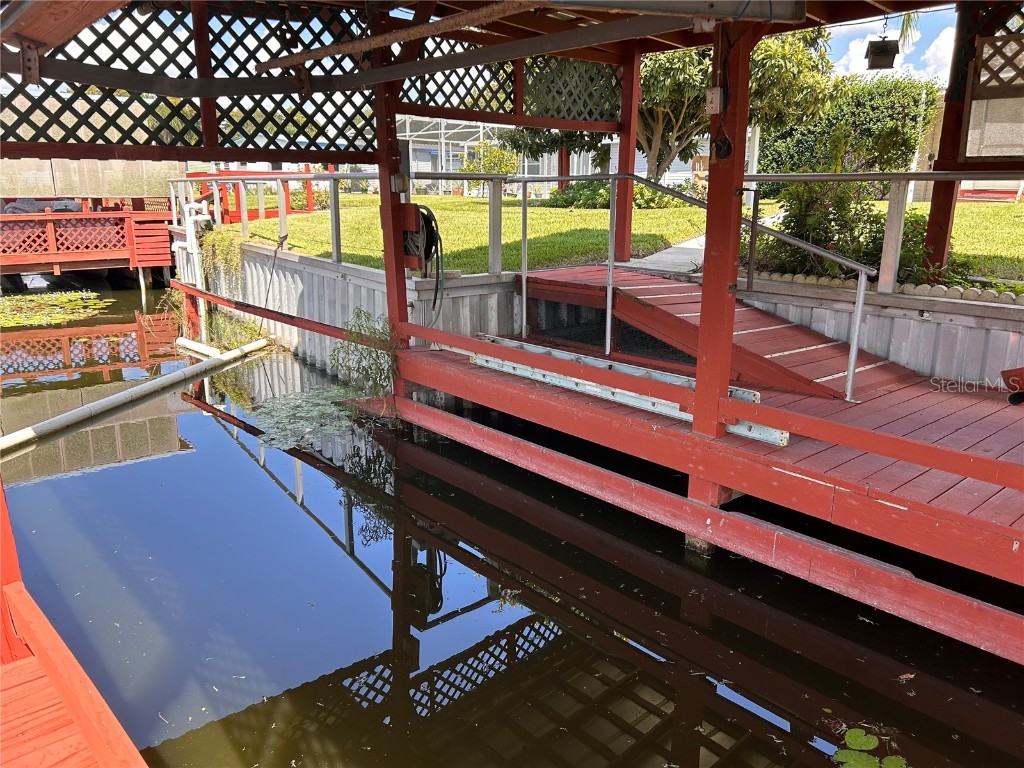 34323 Island Drive Leesburg FL 34788 - LAKE EUSTIS- CHAIN OF LAKES G5087588 image33