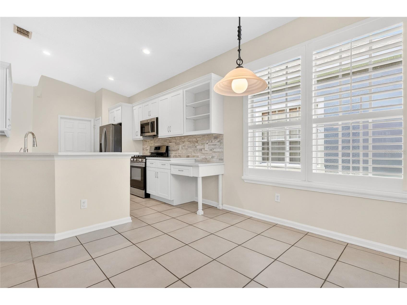 3433 Clear Stream Drive Orlando FL 32822 - VENTURA CC WATERWAY O6395789 image7