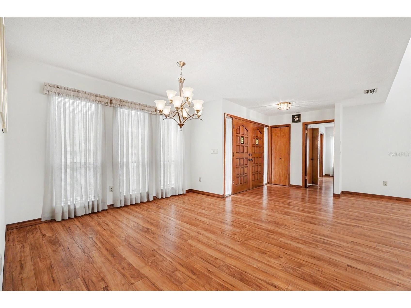 34334 Whispering Oaks Boulevard Dade City FL 33523 TB8508611 image2