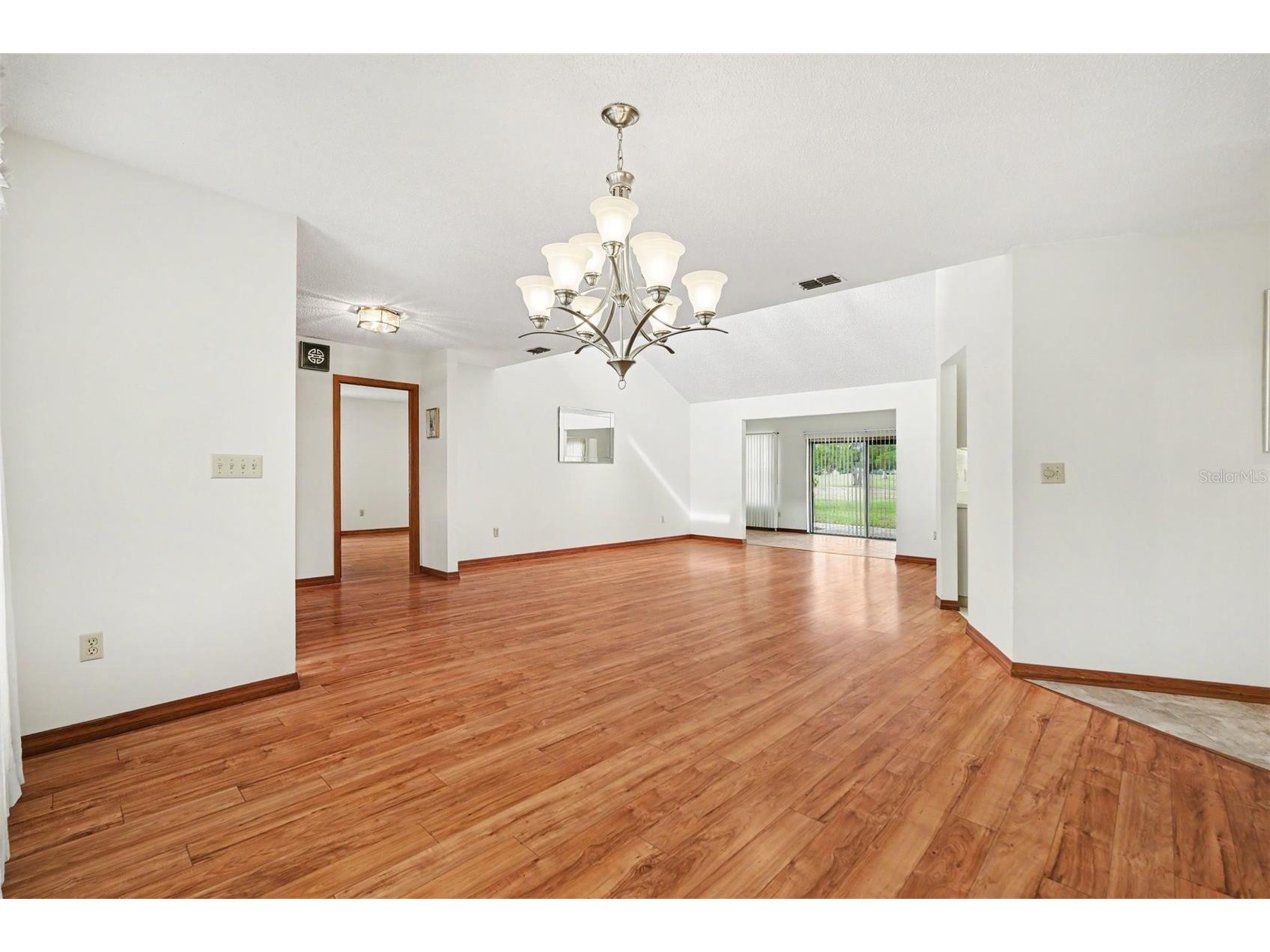 34334 Whispering Oaks Boulevard Dade City FL 33523 TB8508611 image5