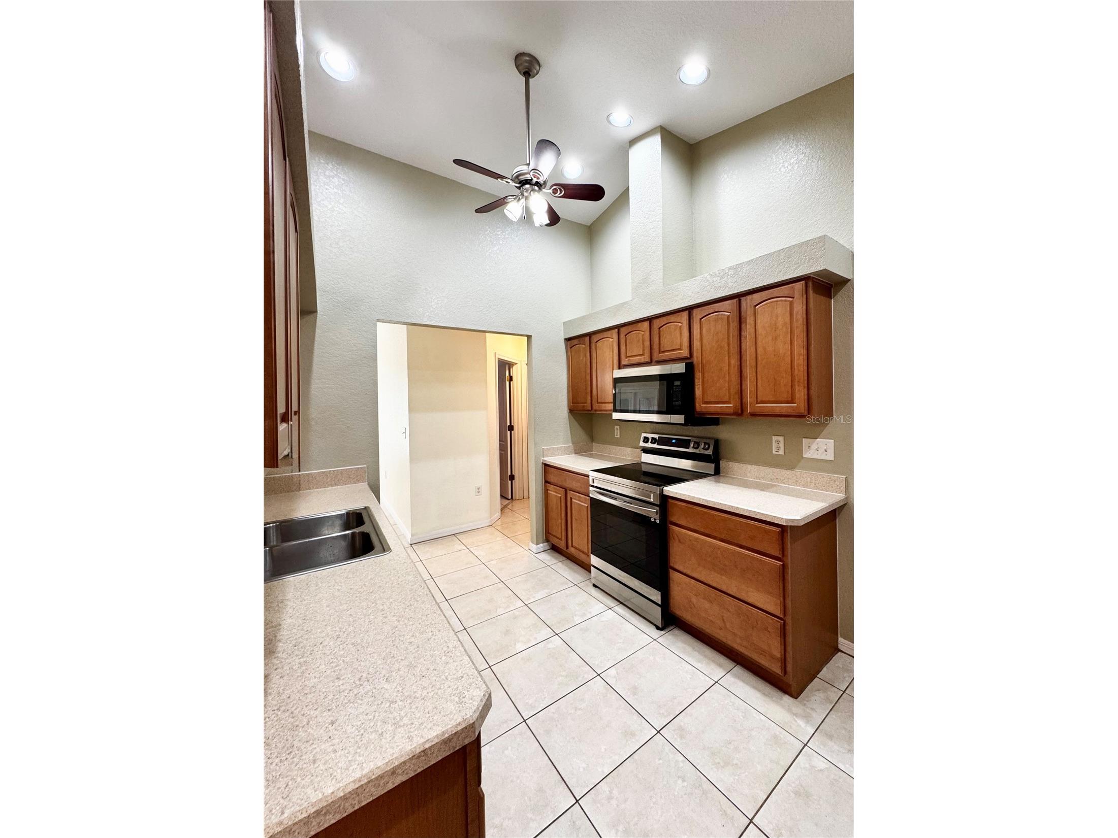 34336 Arbor Street Dade City FL 33523 W7886568 image7