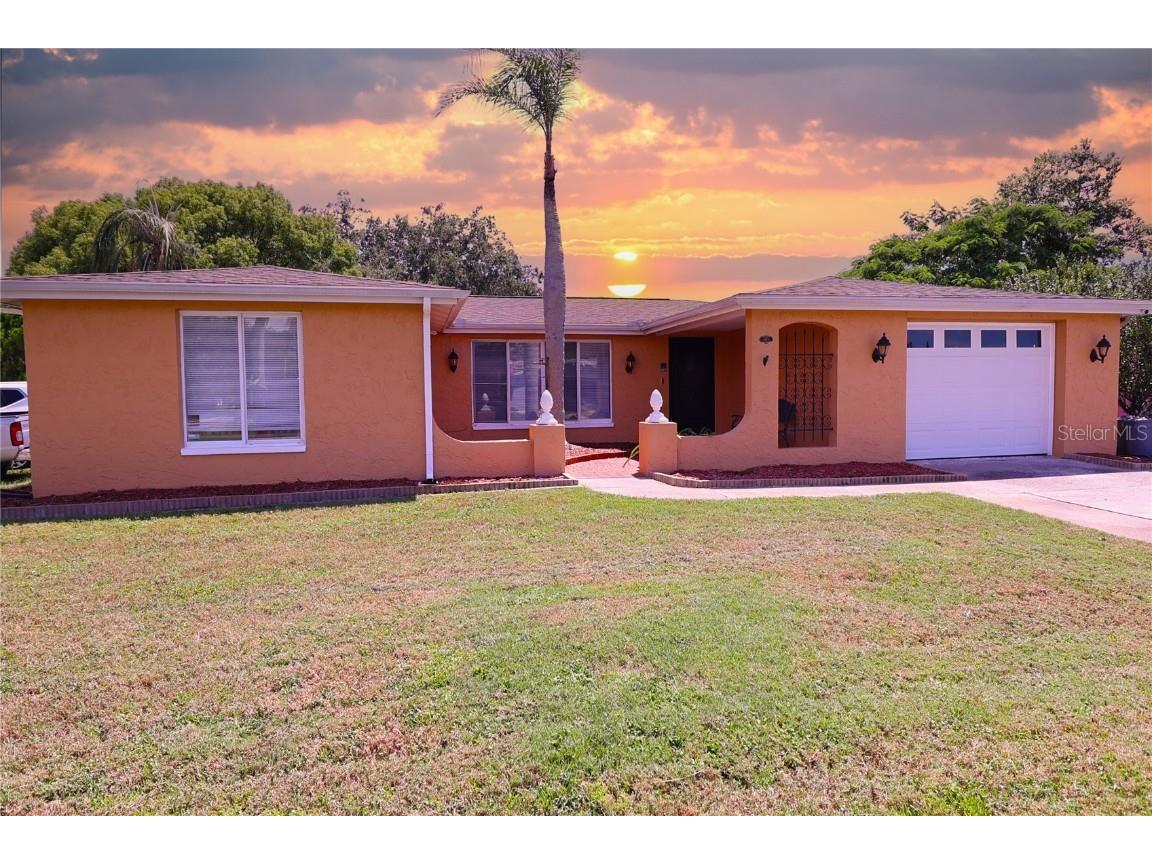 3434 Roxbury Drive Holiday FL 34691 U8211830 image1