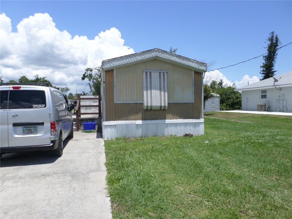 3434 Se 35th Avenue Okeechobee FL 34974 - Canal OK222852 image1