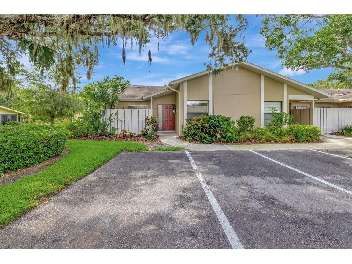 3434 Tallywood Lane Sarasota FL 34237 A4615259 image1