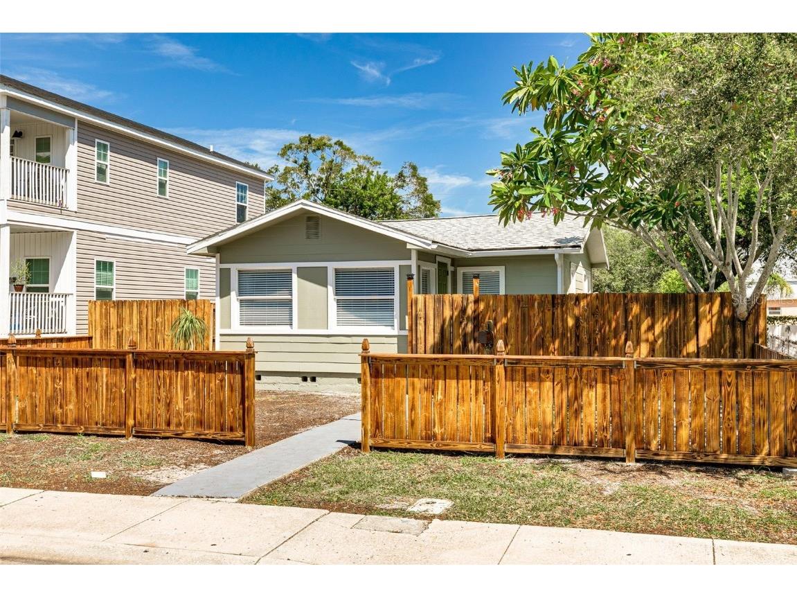 3435 14th Avenue S Saint Petersburg FL 33711 U8212724 image1