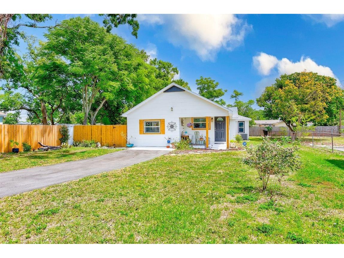 3435 40th Street N Saint Petersburg FL 33713 TB8366449 image1