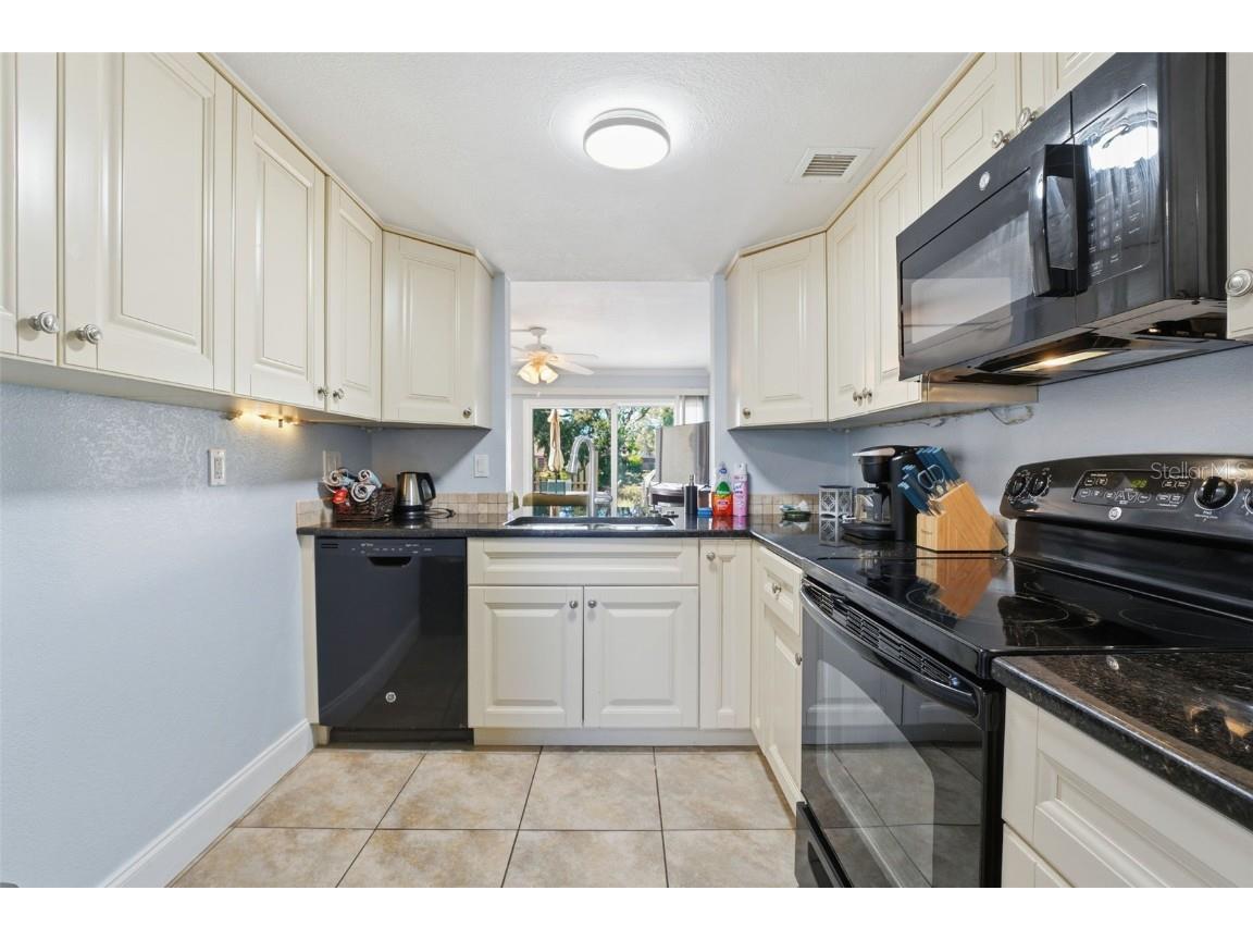 3435 Clark Road #136 Sarasota FL 34231 A4673812 image12