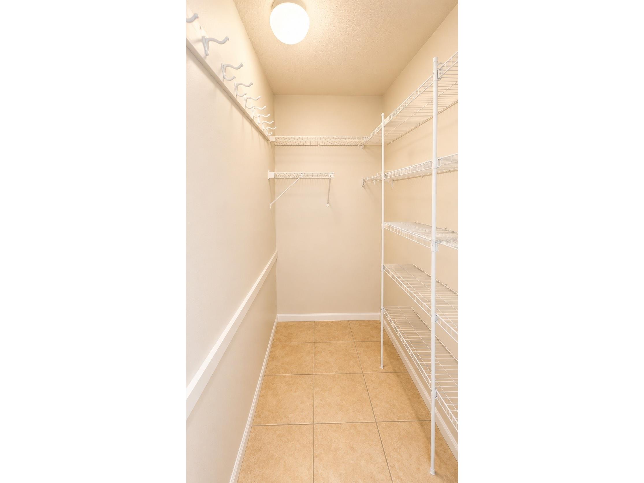 3435 Dunbar Drive Sarasota FL 34232 A4697575 image16