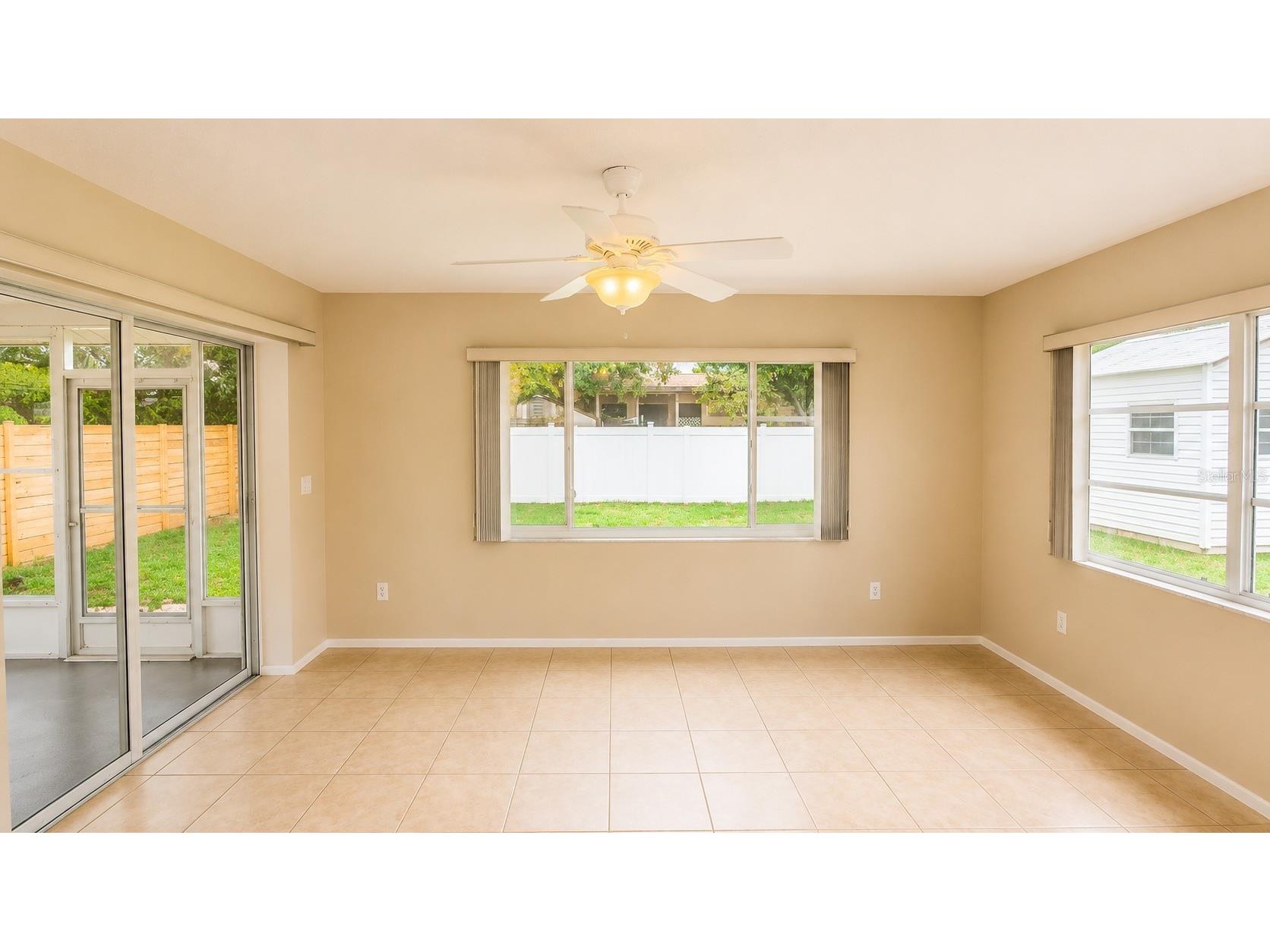 3435 Dunbar Drive Sarasota FL 34232 A4697575 image6