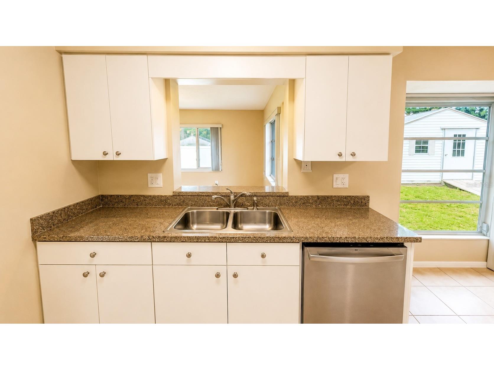 3435 Dunbar Drive Sarasota FL 34232 A4697575 image8