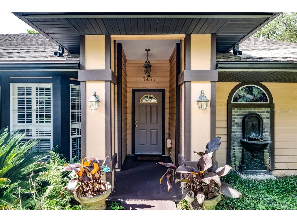 3435 NW 68th Road Gainesville FL 32653 - Retention pond GC512966 image1