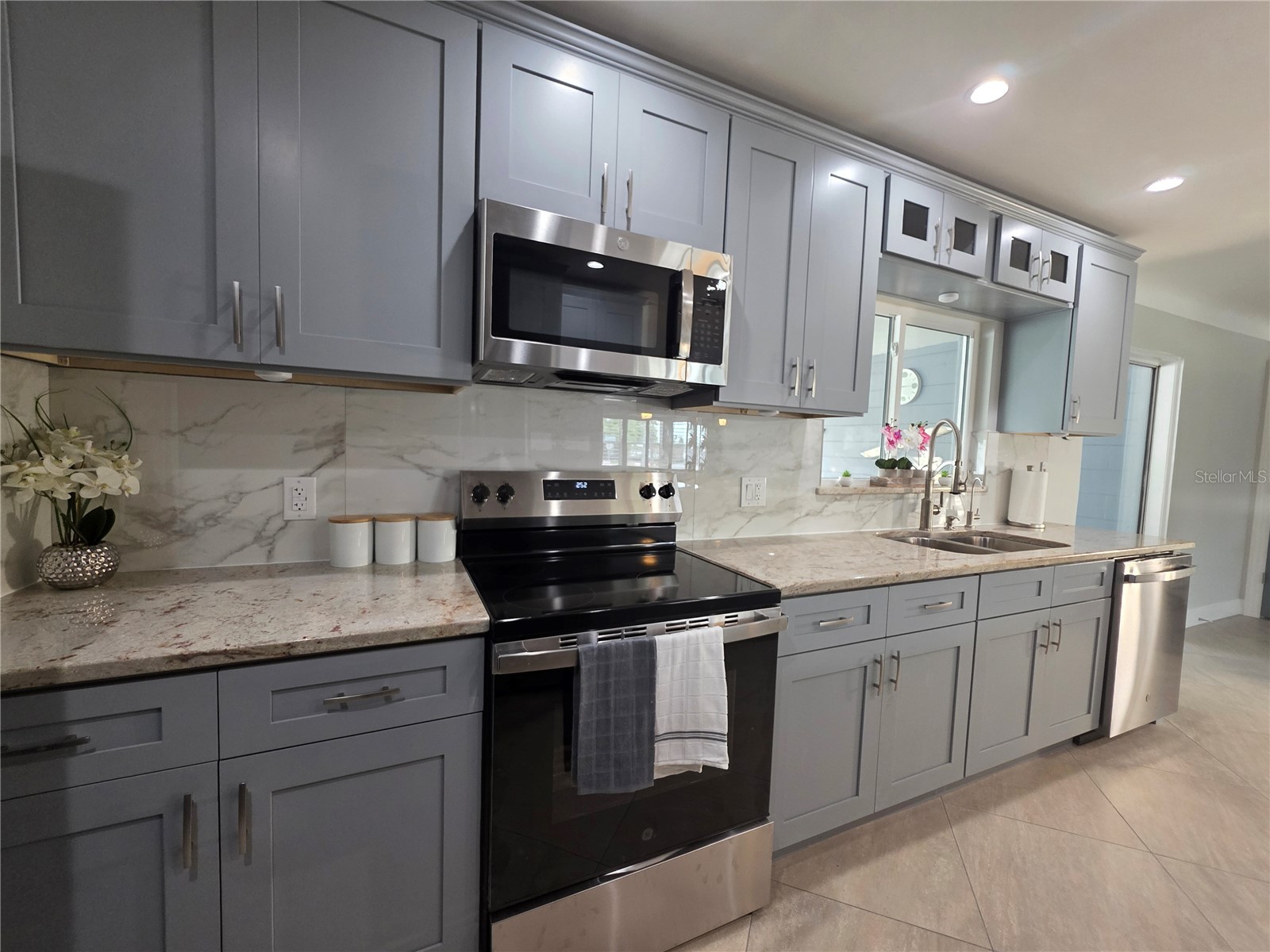 3435 Overlook Drive NE Saint Petersburg FL 33703 O6397691 image11