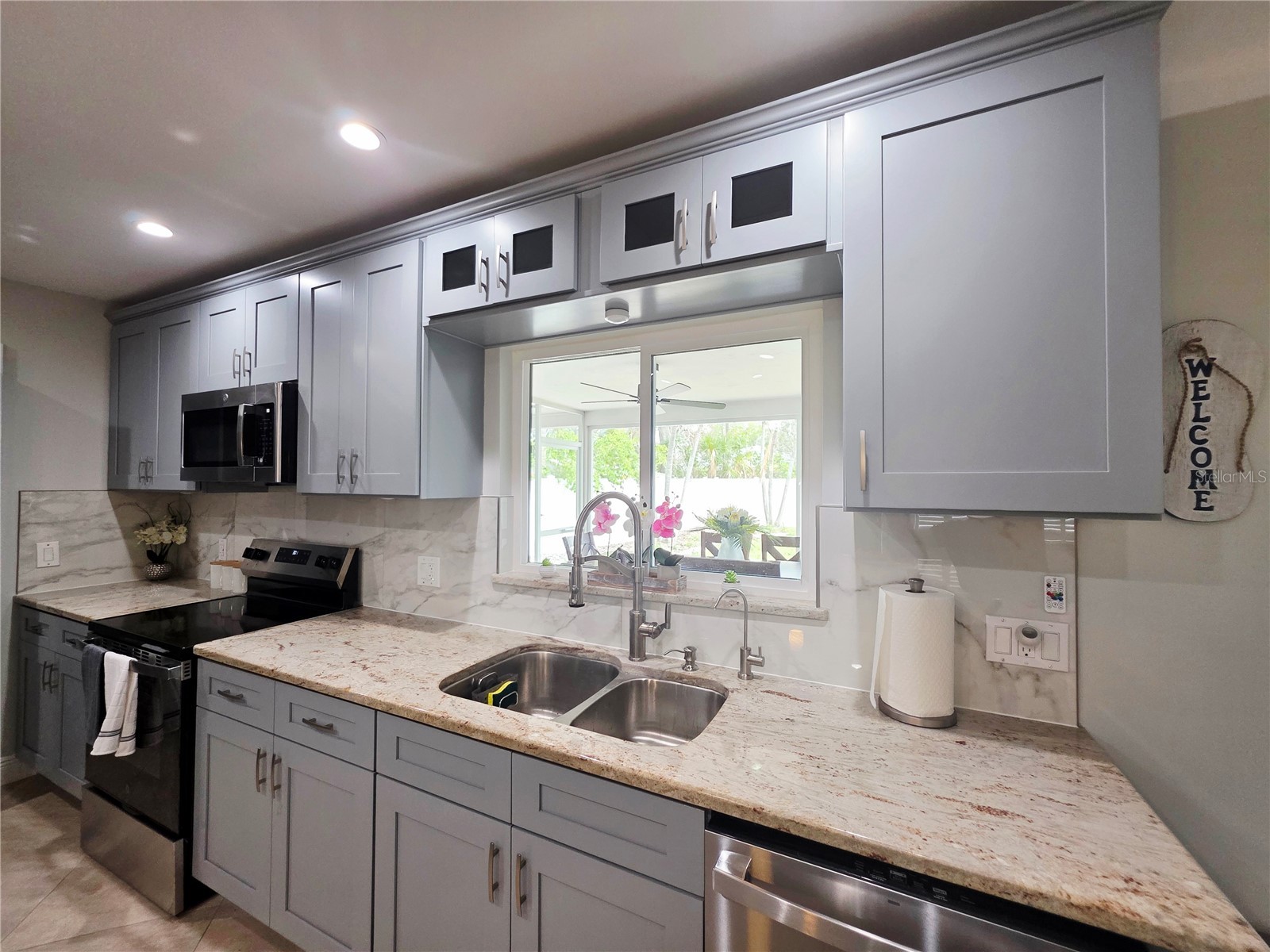 3435 Overlook Drive NE Saint Petersburg FL 33703 O6397691 image12