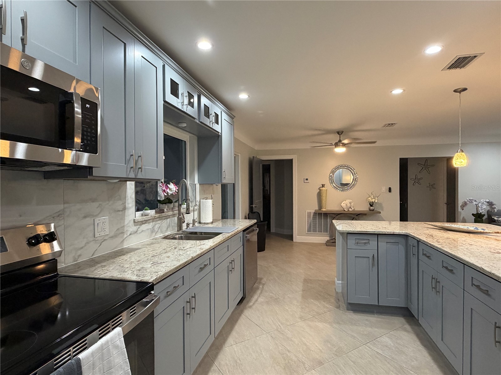 3435 Overlook Drive NE Saint Petersburg FL 33703 O6397691 image13