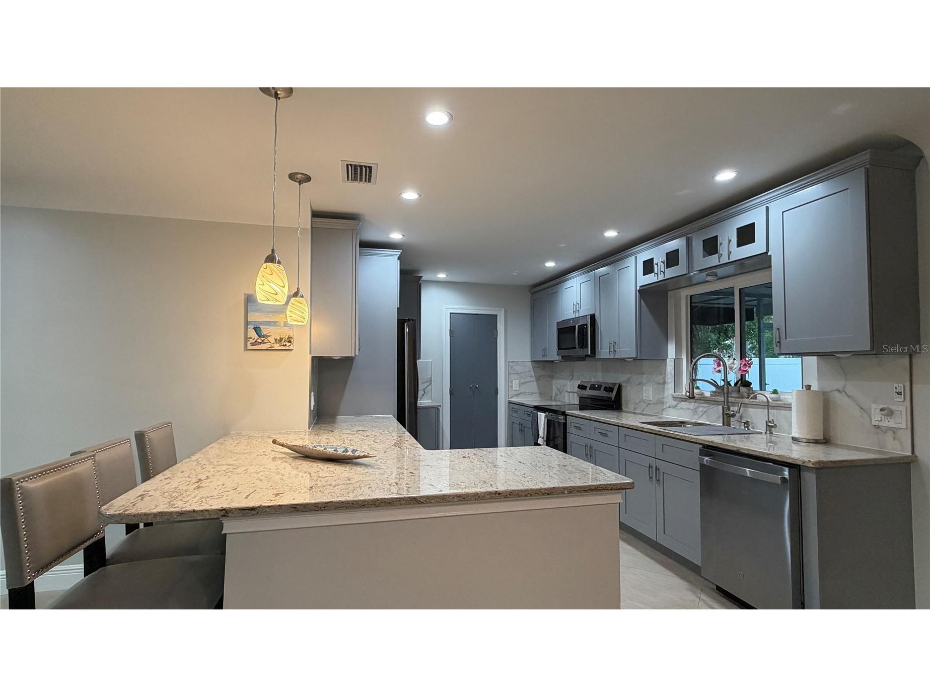3435 Overlook Drive NE Saint Petersburg FL 33703 O6397691 image35