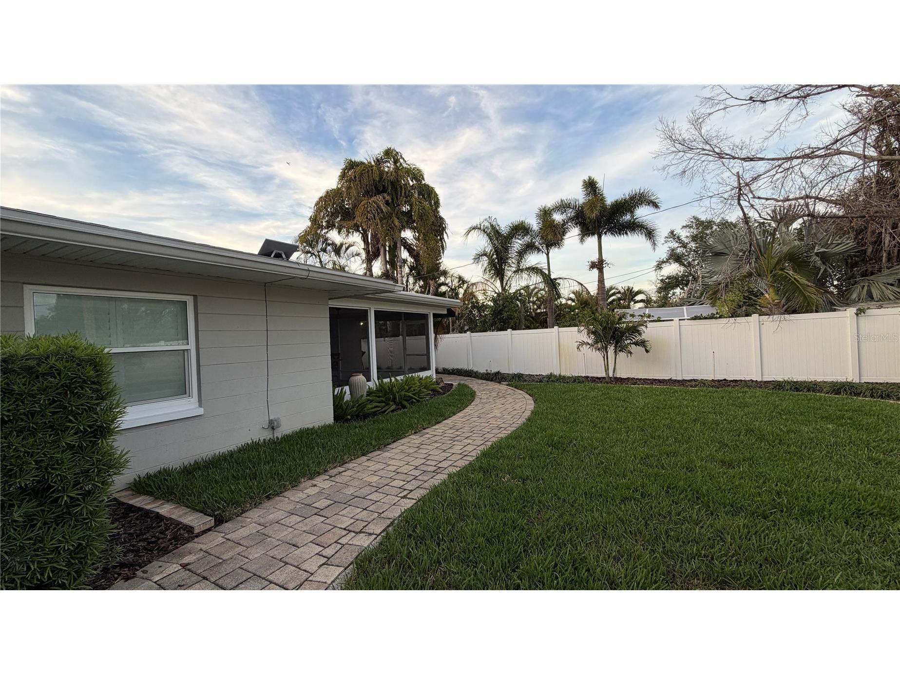 3435 Overlook Drive NE Saint Petersburg FL 33703 O6397691 image43