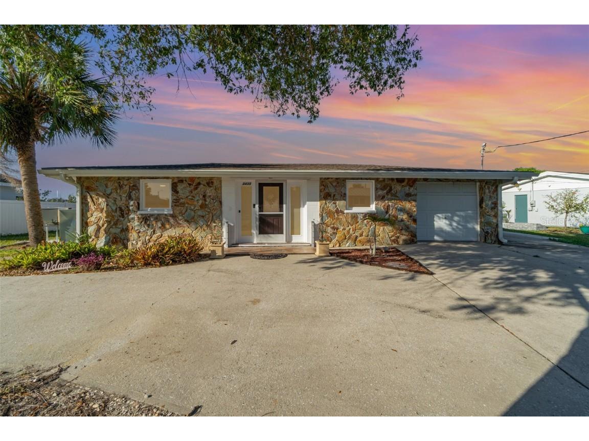 3435 Pinetree Street Port Charlotte FL 33952 - Spring Lake C7516414 image2