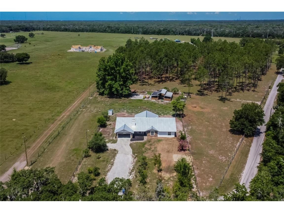 3435 Powerline Road Lithia FL 33547 T3529519 image1