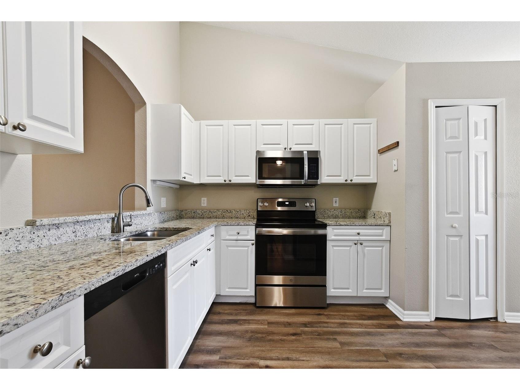 3435 Village Green Court Saint Cloud FL 34772 O6407705 image12