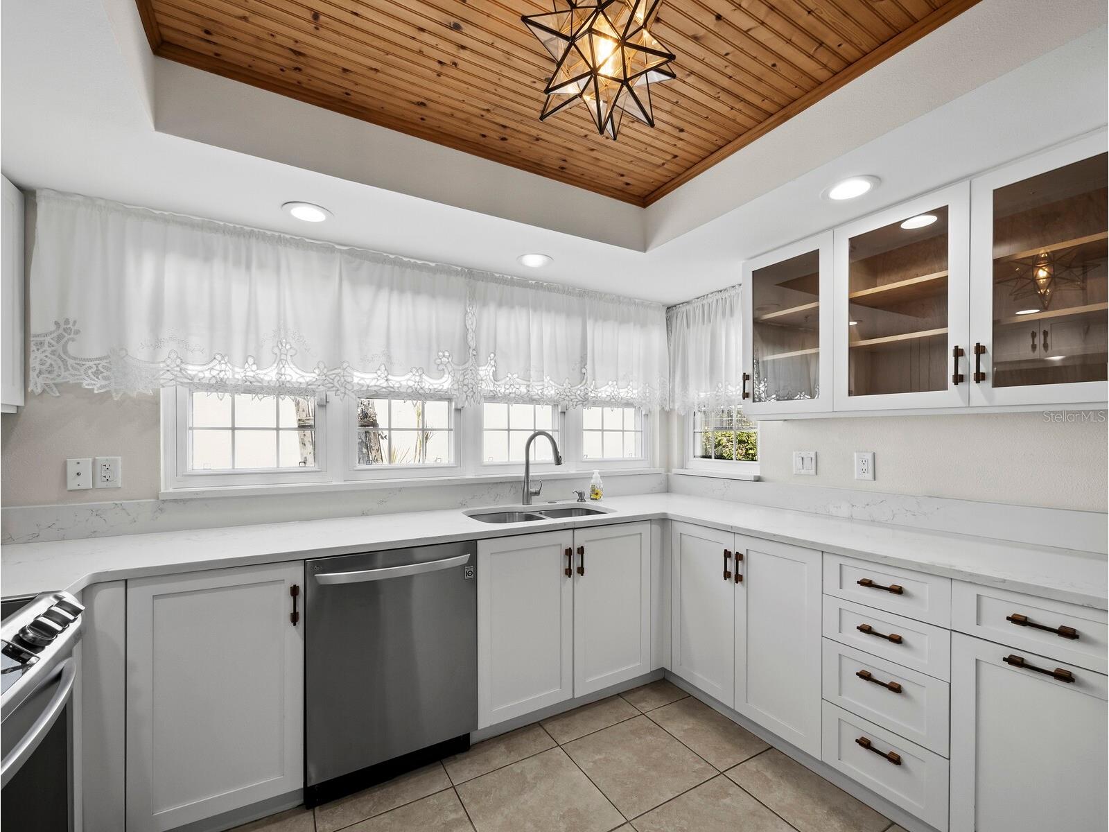 3435 Winding Oaks Drive #18 Longboat Key FL 34228 A4680403 image15