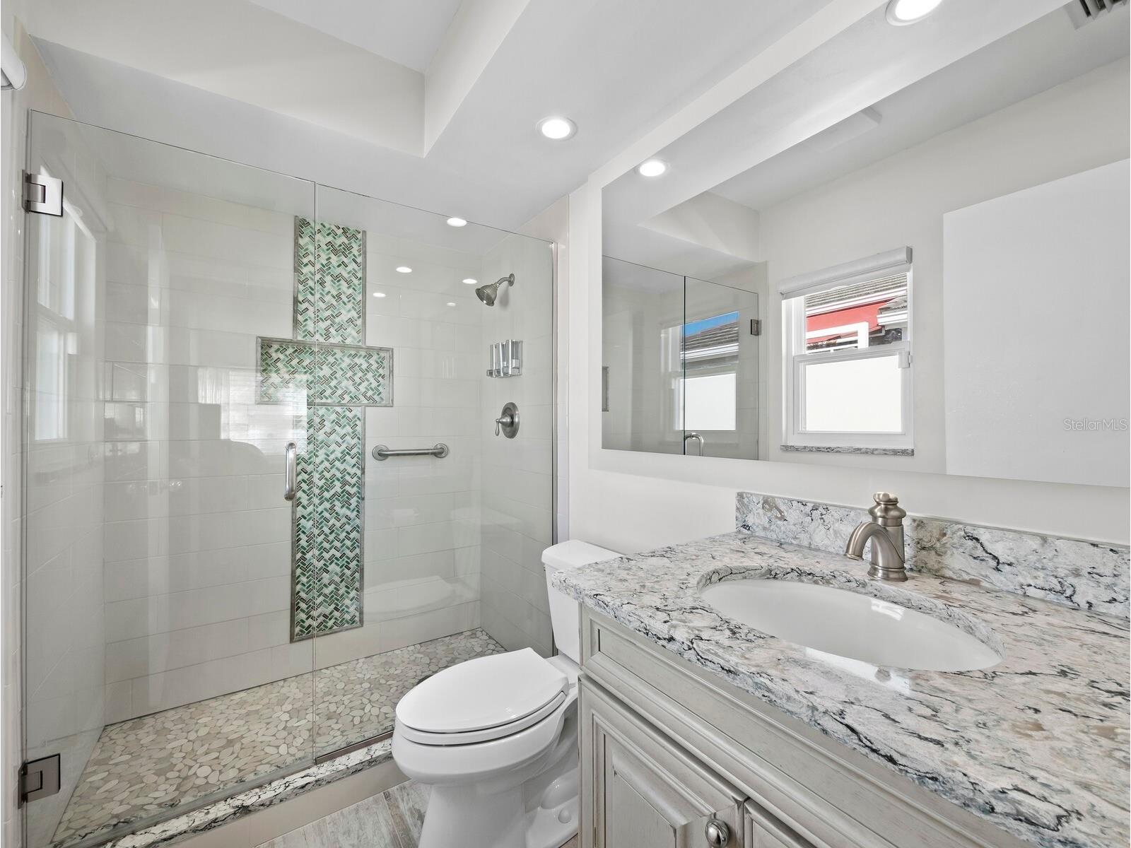 3435 Winding Oaks Drive #18 Longboat Key FL 34228 A4680403 image34