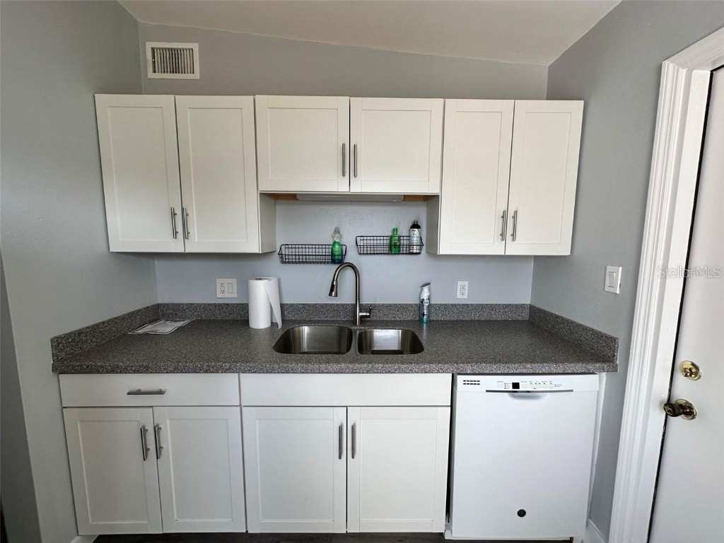 3436 Lucerne Terrace Port Charlotte FL 33952 C7512261 image4