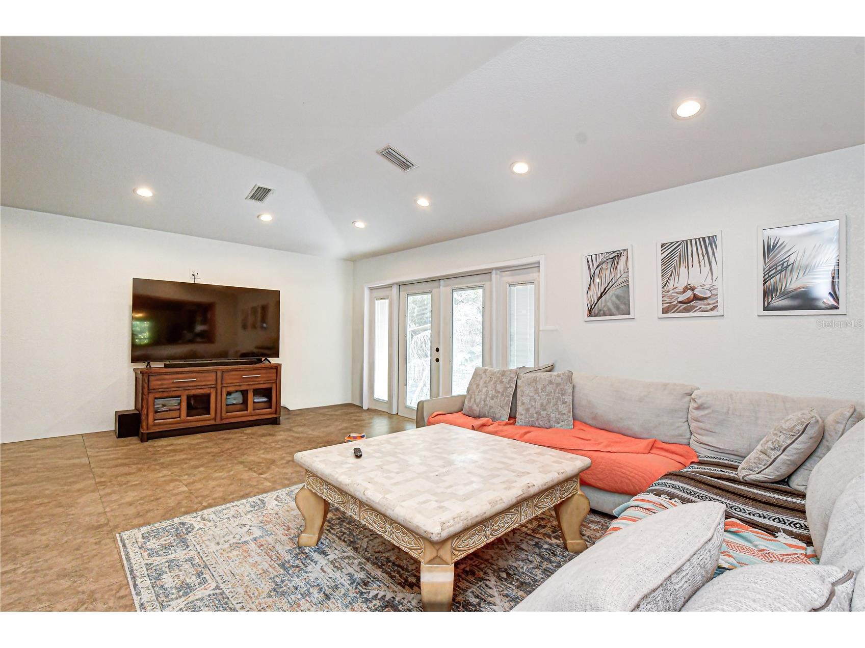 3437 59th Street N Saint Petersburg FL 33710 TB8509560 image14