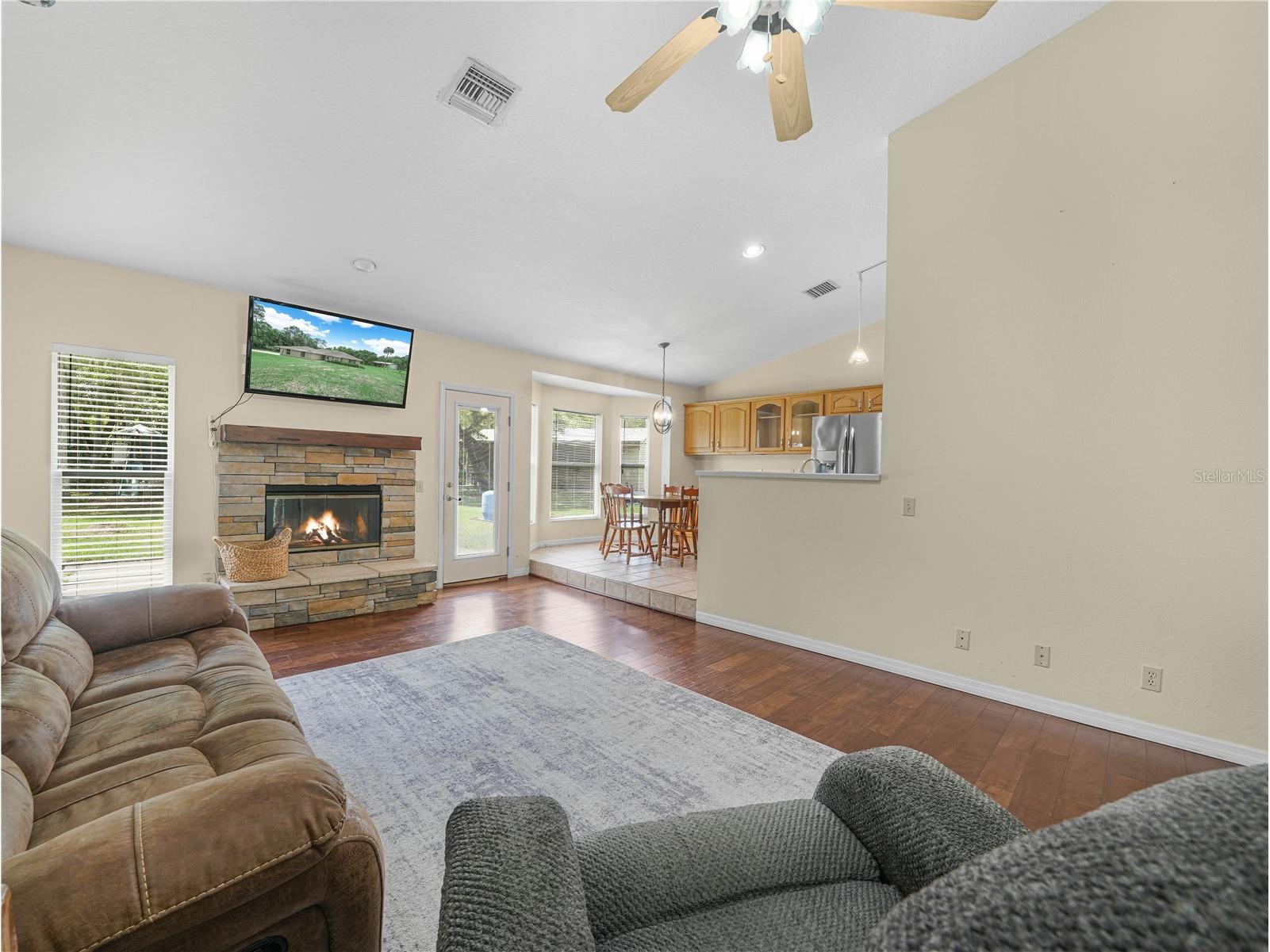 3437 Mar Lisa Cove Road Lake Wales FL 33898 P4938686 image2