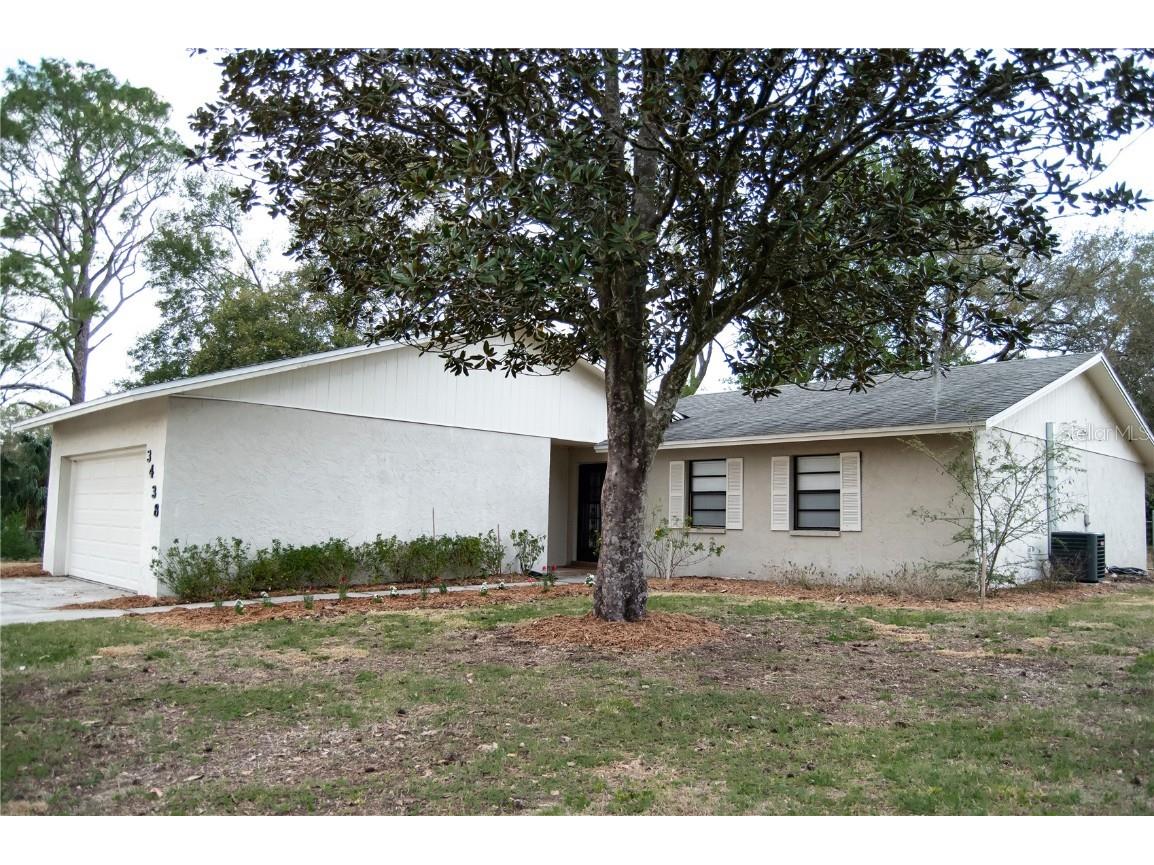 3438 Christina Groves Circle S Lakeland FL 33813 L4927906 image1