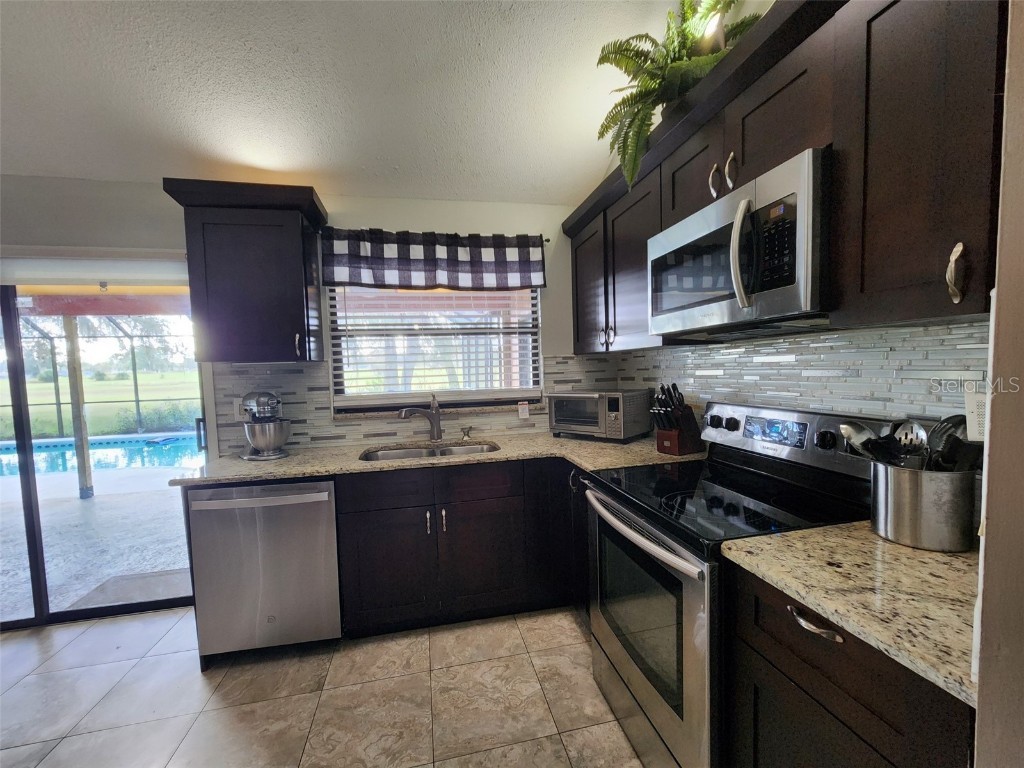 34386 Whispering Oaks Boulevard Dade City FL 33523 TB8444253 image25