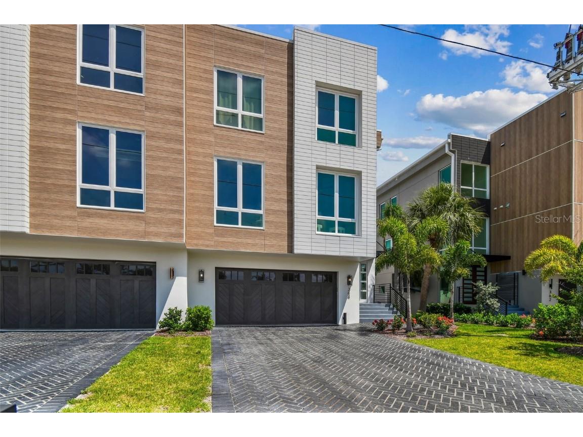 344 Capri Boulevard Treasure Island FL 33706 TB8382387 image1