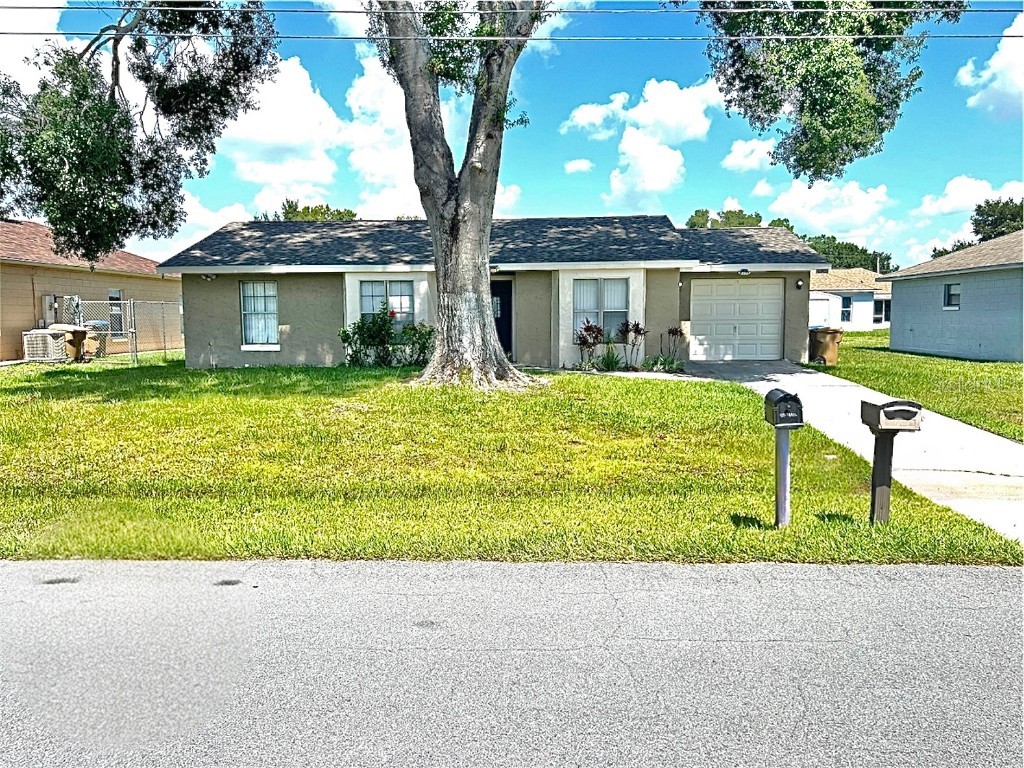 344 Cornwallis Court Kissimmee FL 34758 S5110839 image1