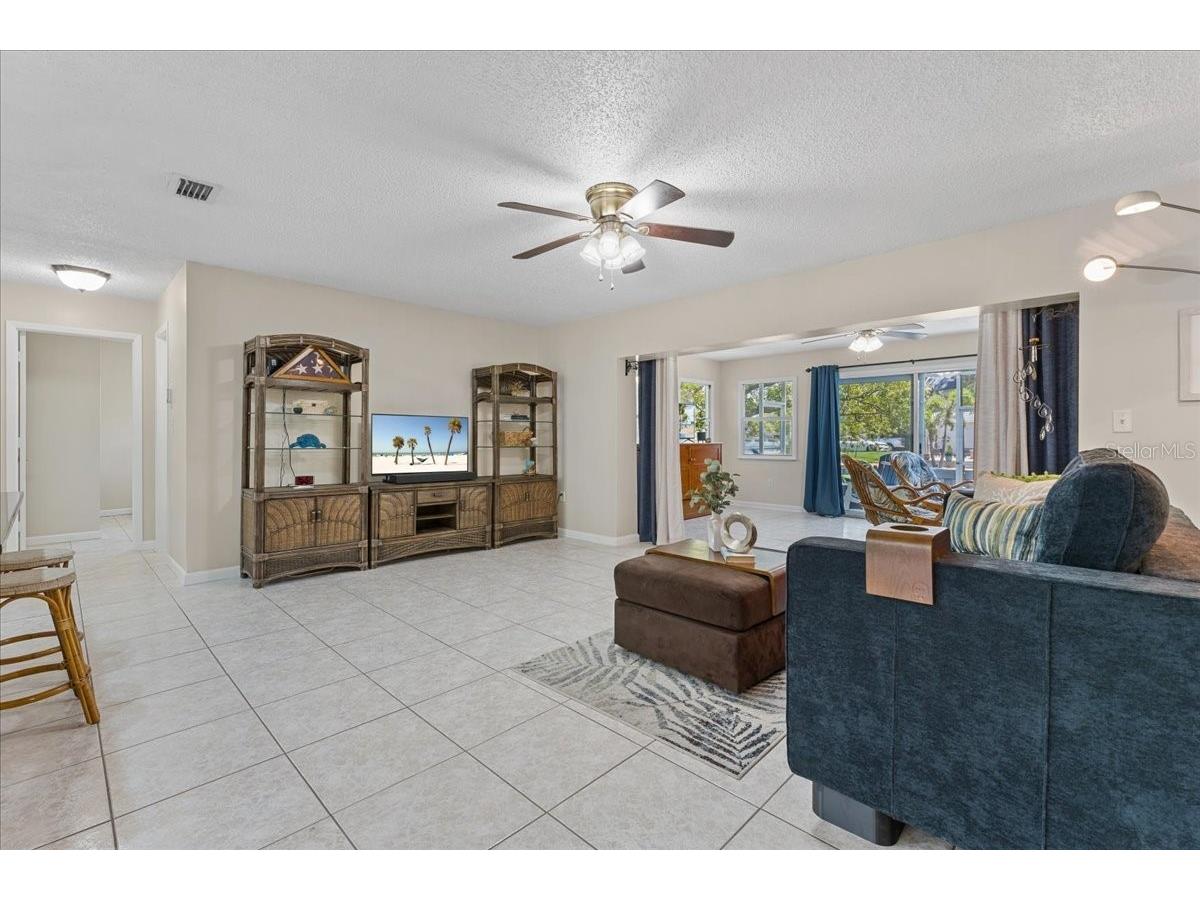 344 Crosswinds Drive Palm Harbor FL 34683 TB8507768 image9