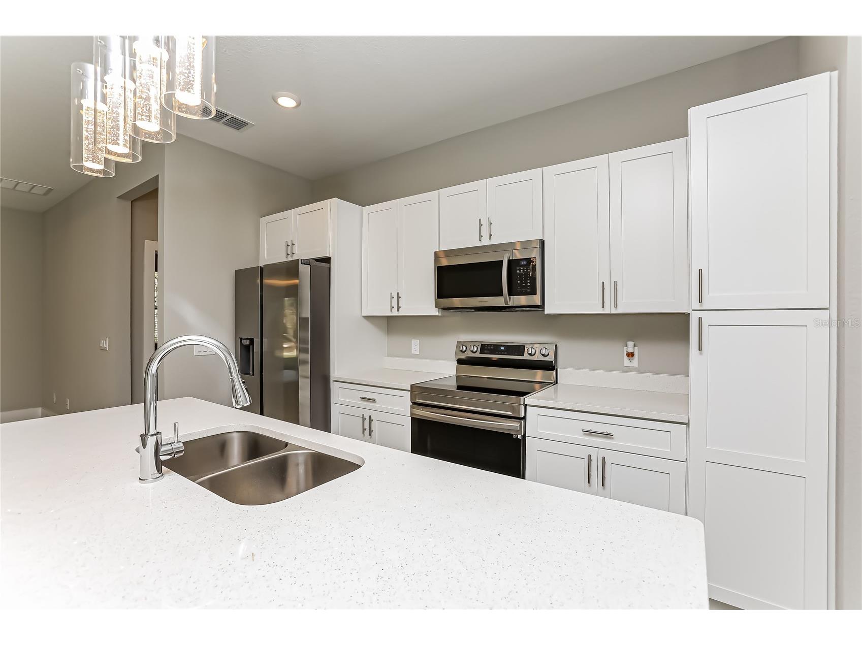 344 Hibiscus Drive Kissimmee FL 34759 TB8501576 image3