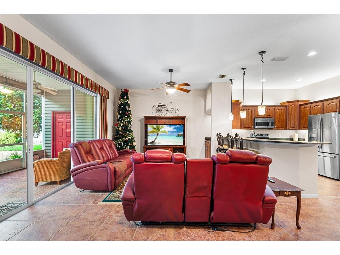 344 Motorcoach Drive S Polk City FL 33868 P4936220 image15