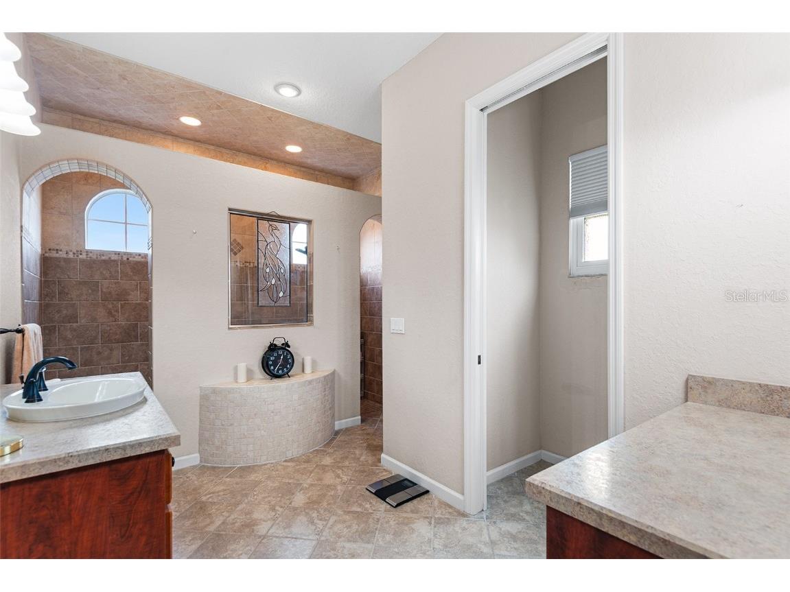 344 Motorcoach Drive S Polk City FL 33868 P4936220 image19