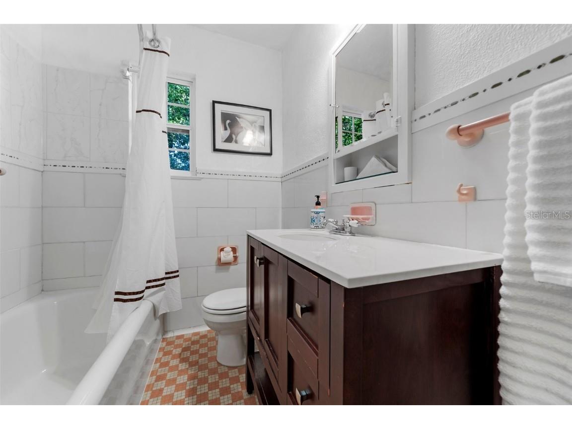 344 N Lantana Avenue N Sarasota FL 34243 A4650084 image12