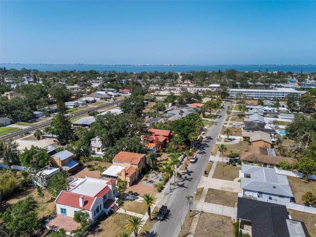 344 N Lantana Avenue N Sarasota FL 34243 A4650084 image2