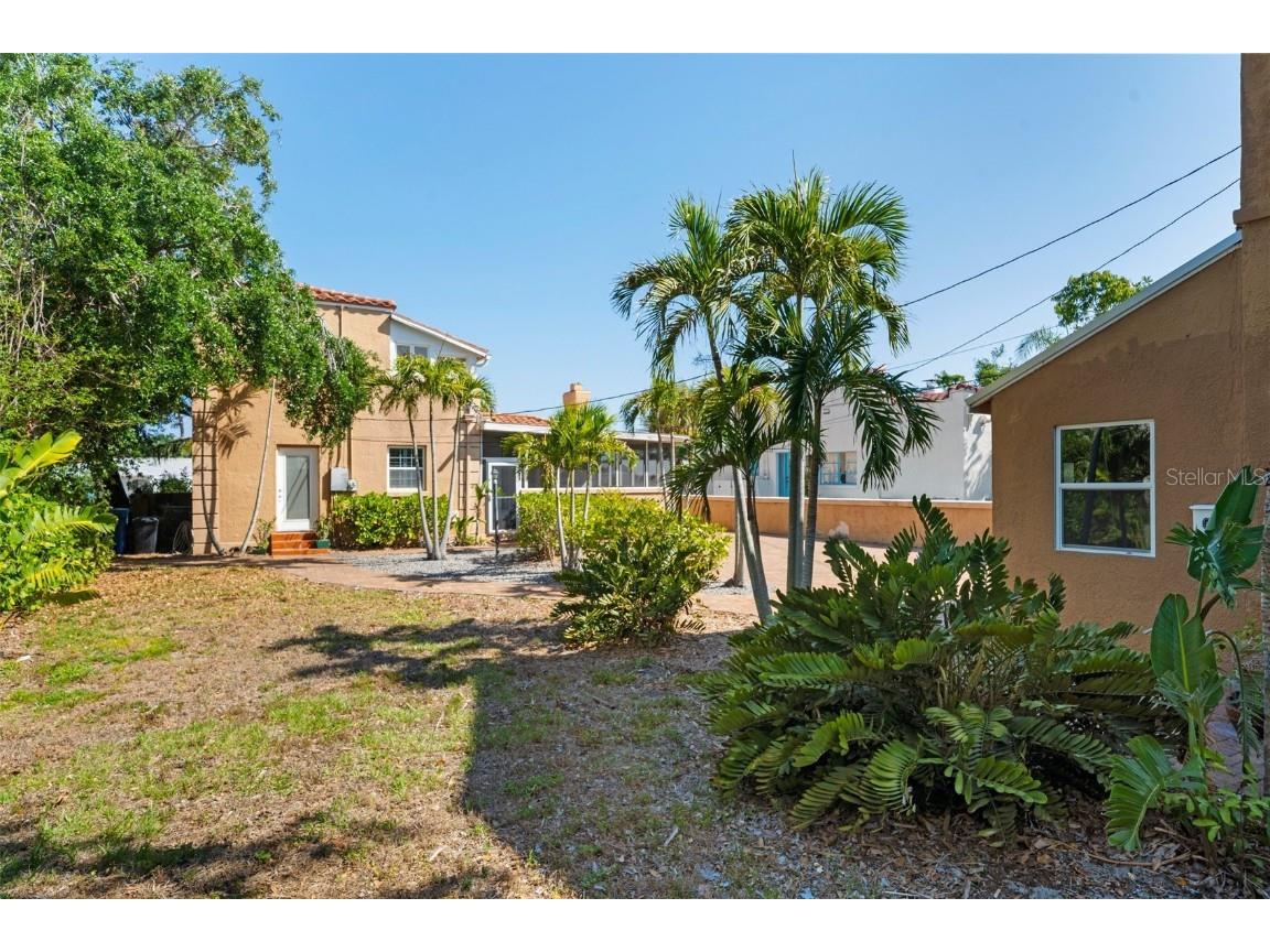 344 N Lantana Avenue N Sarasota FL 34243 A4650084 image21