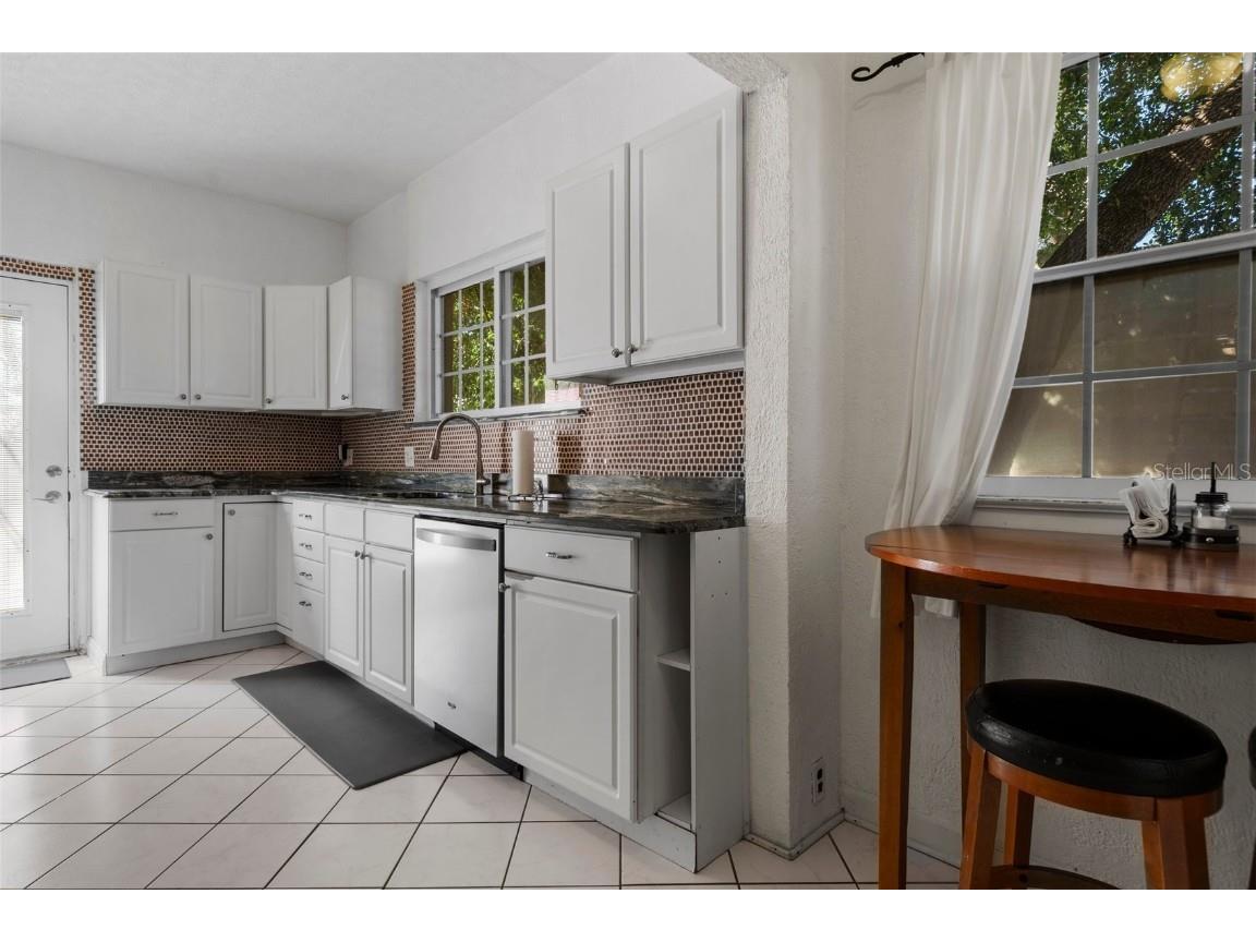 344 N Lantana Avenue N Sarasota FL 34243 A4650084 image6