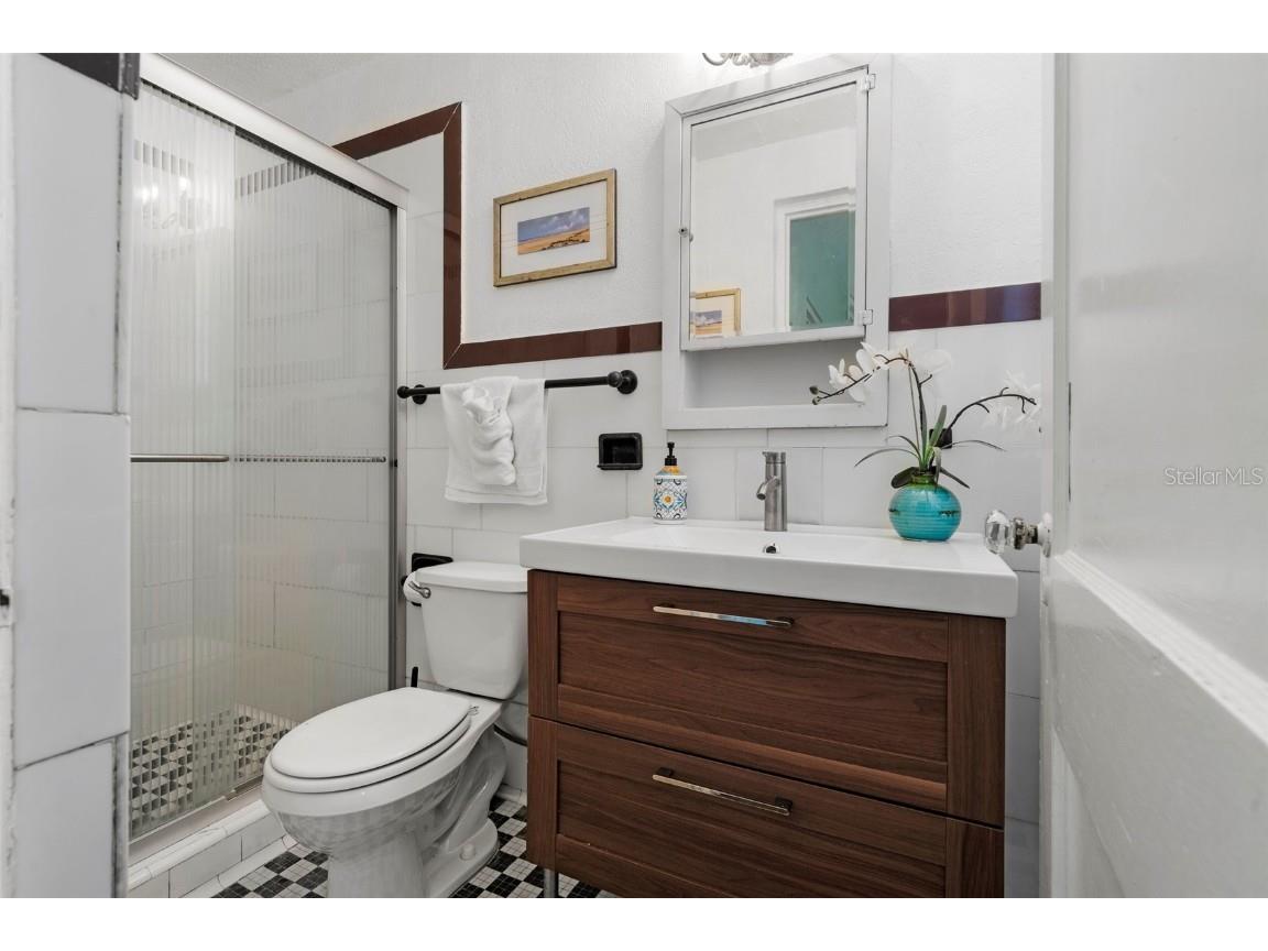 344 N Lantana Avenue N Sarasota FL 34243 A4650084 image8