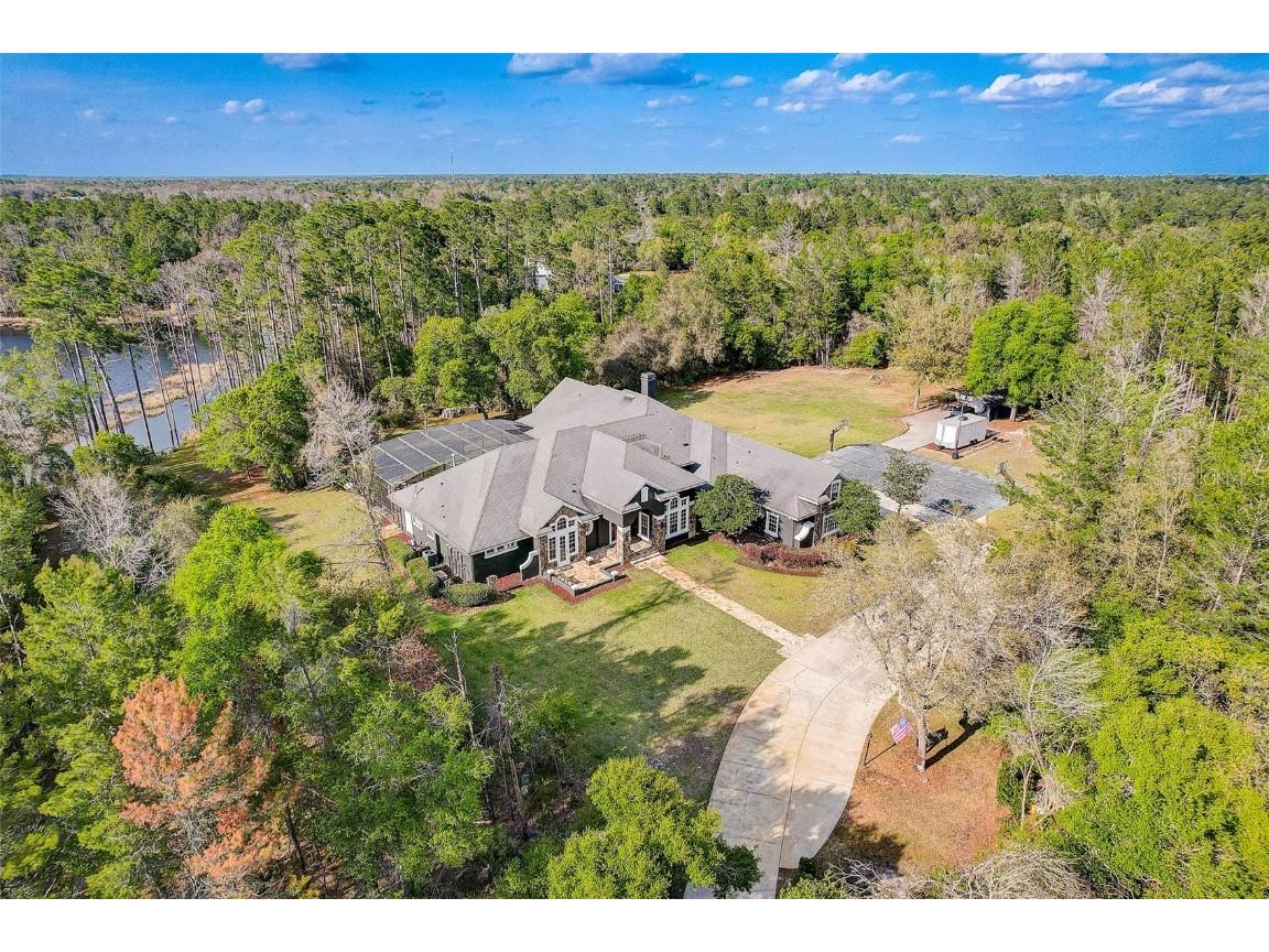 344 Seminole Woods Boulevard, Geneva, FL, 32732 MLS O6188090 Edina