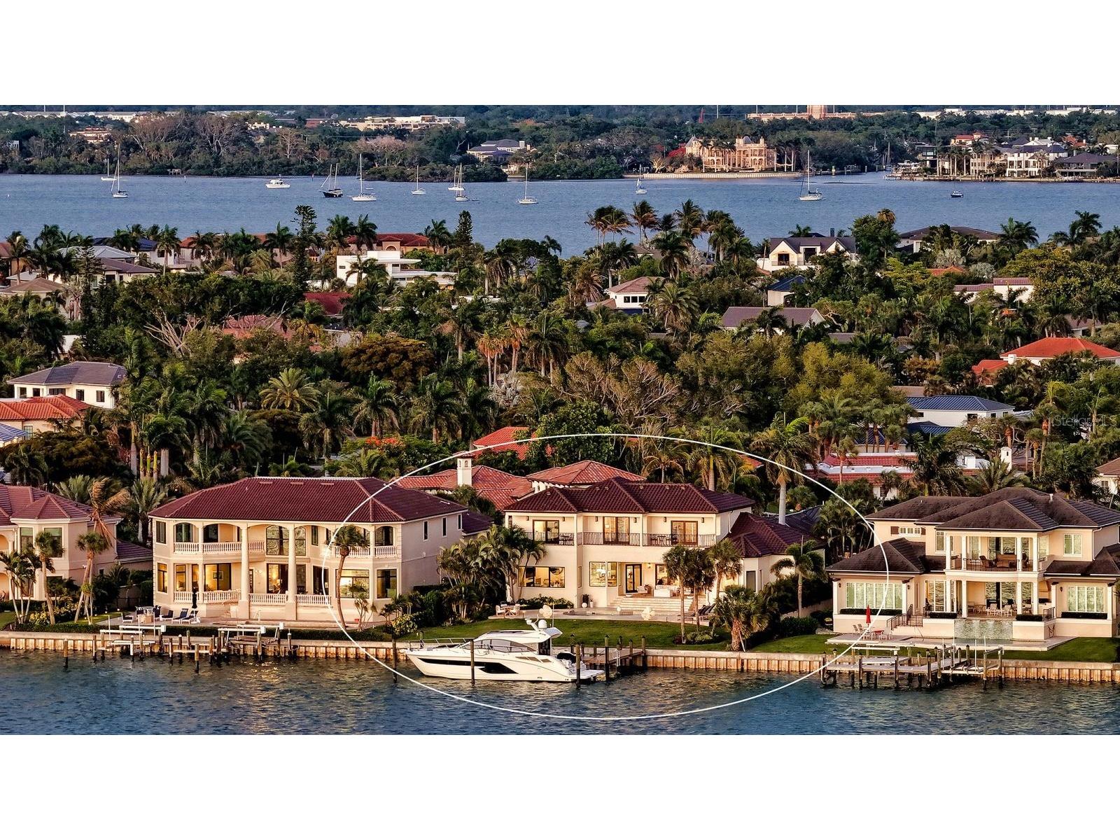 344 W Royal Flamingo Drive Sarasota FL 34236 A4693231 image2