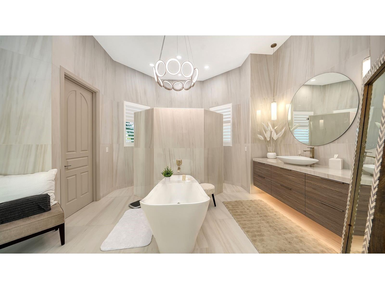 344 W Royal Flamingo Drive Sarasota FL 34236 A4693231 image37