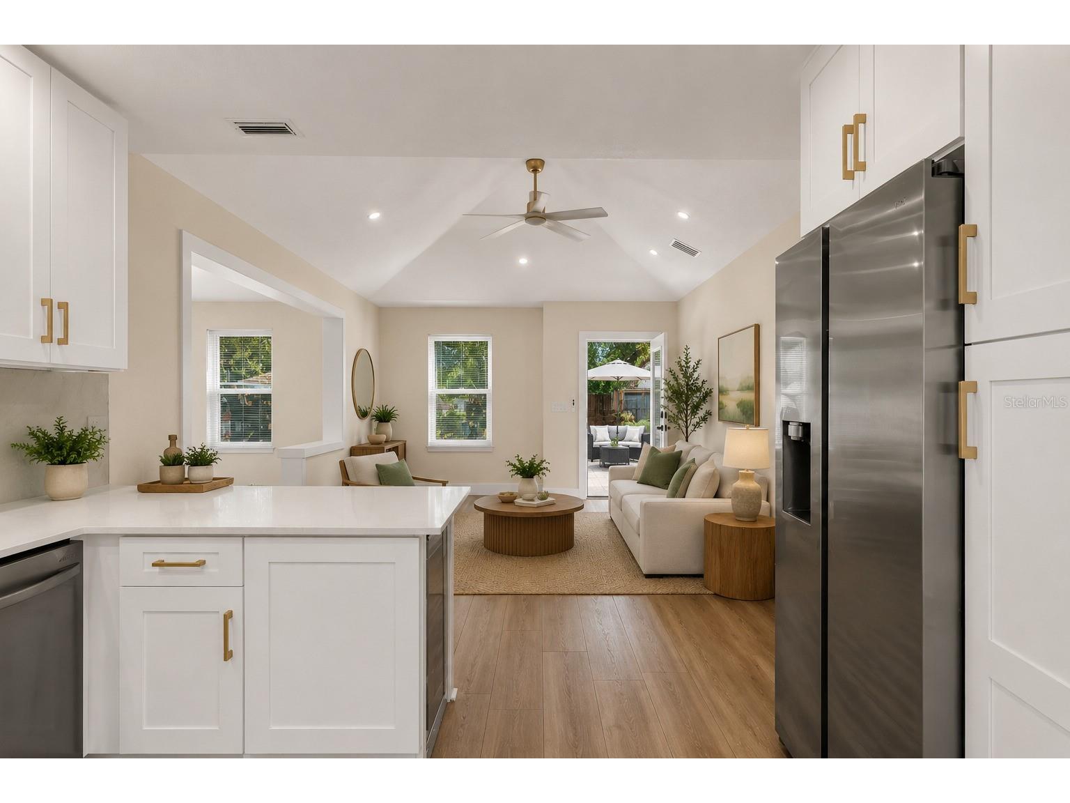 3440 17th Street N Saint Petersburg FL 33713 TB8506516 image11