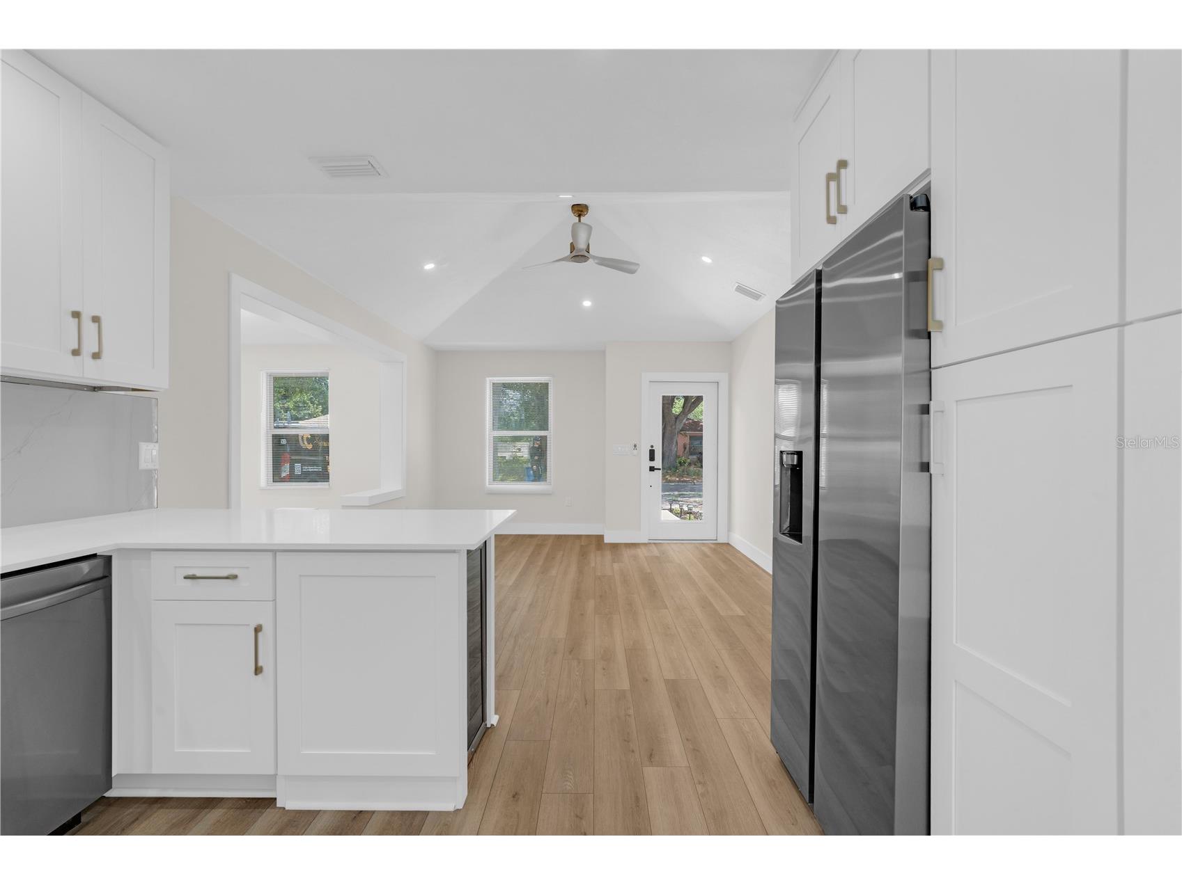 3440 17th Street N Saint Petersburg FL 33713 TB8506516 image12