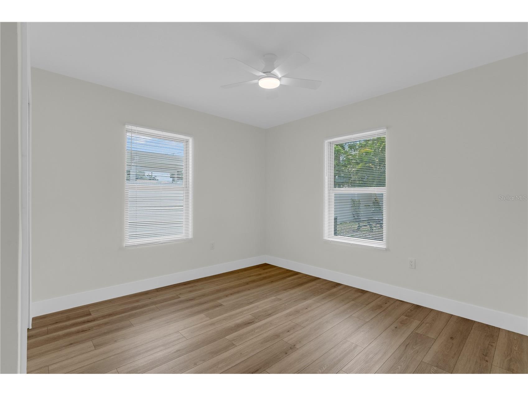 3440 17th Street N Saint Petersburg FL 33713 TB8506516 image24